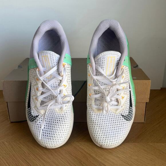 Nike Metcon 6 infinite Lilac /Green Women Running Sneakers - SZ 8 - Picture 8 of 12